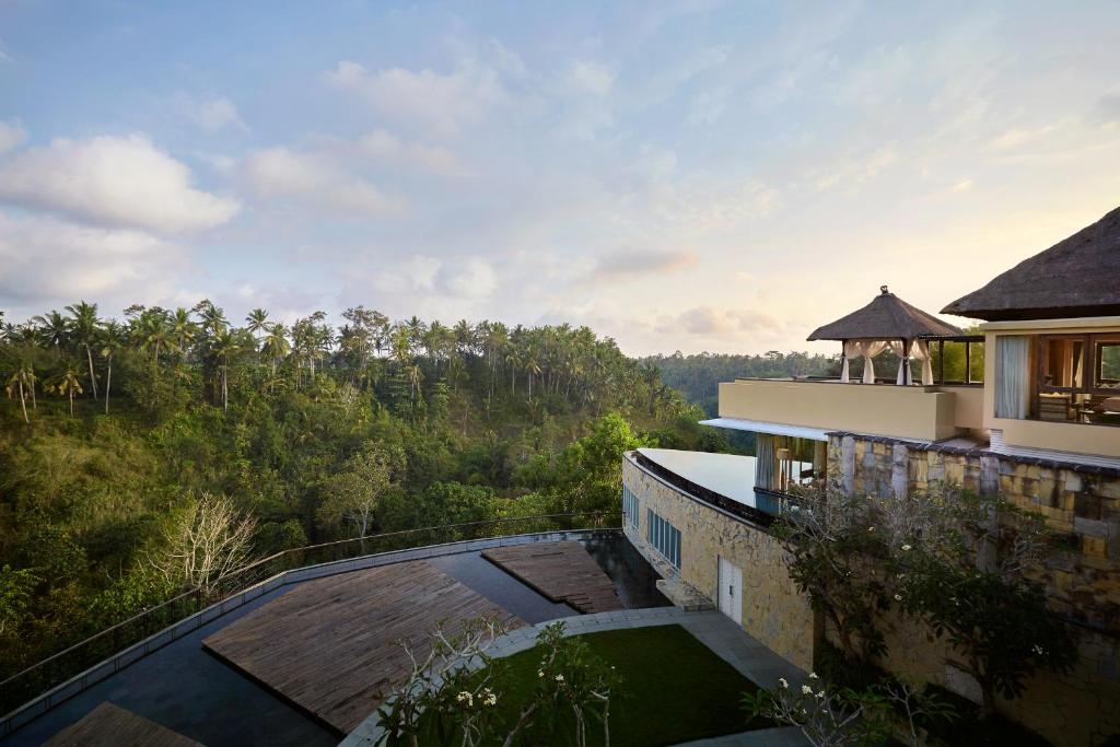 Private Hangvillen in Ubud — 10% Garantierte Rendite, Flusscanyon-Ausblick